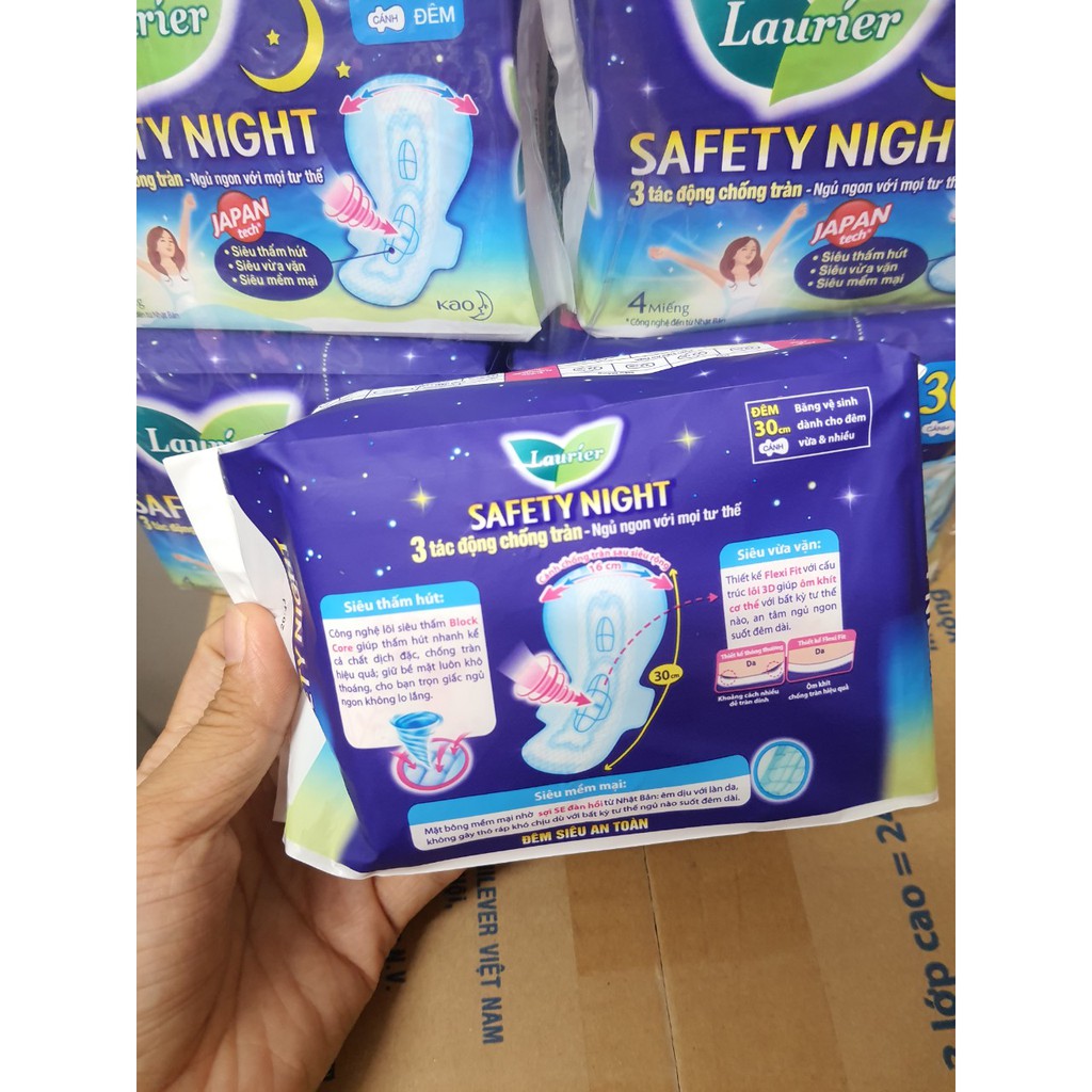combo 3 Băng Vệ Sinh Laurier Đêm 30cm 4 Miếng