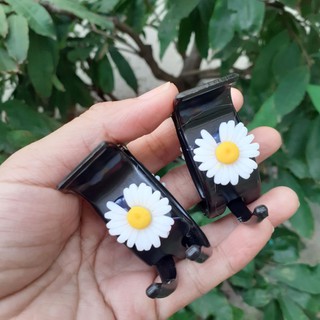 Combo 5 cái Kẹp tóc 3 răng đen đính hoa cúc (Ảnh thật)