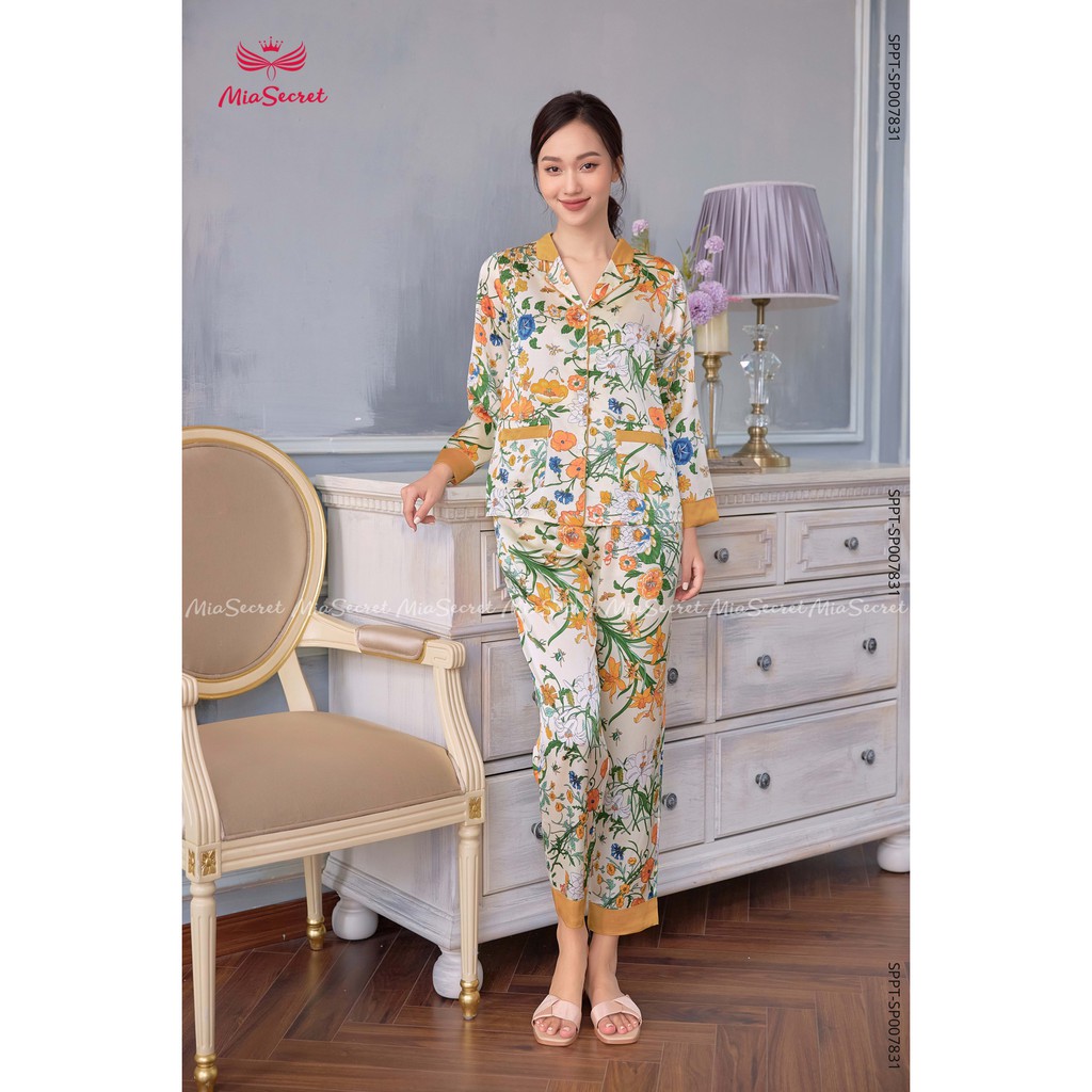 Bộ Pijama Lụa Hoa Dây Xanh Mix Vàng