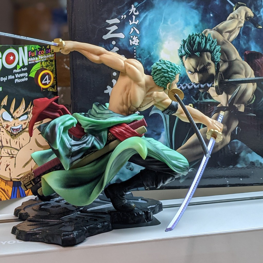 (Sẵn VN) Mô hình nhân vật Zoro cầm 3 kiếm tư thế chiến đấu- One Piece - Truy tìm kho báu hải tặc