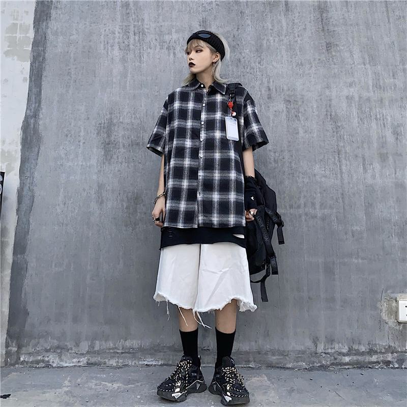 (mới) SƠ MI KẺ CARO TAY LỠ IN HOA CÚC SAU LƯNG - SƠ MI CARO HOA CÚC ULLZANG