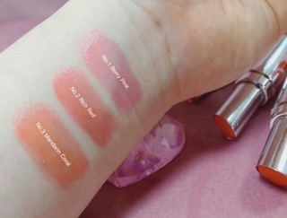 Son dưỡng có màu Stained Glow Lip Balm