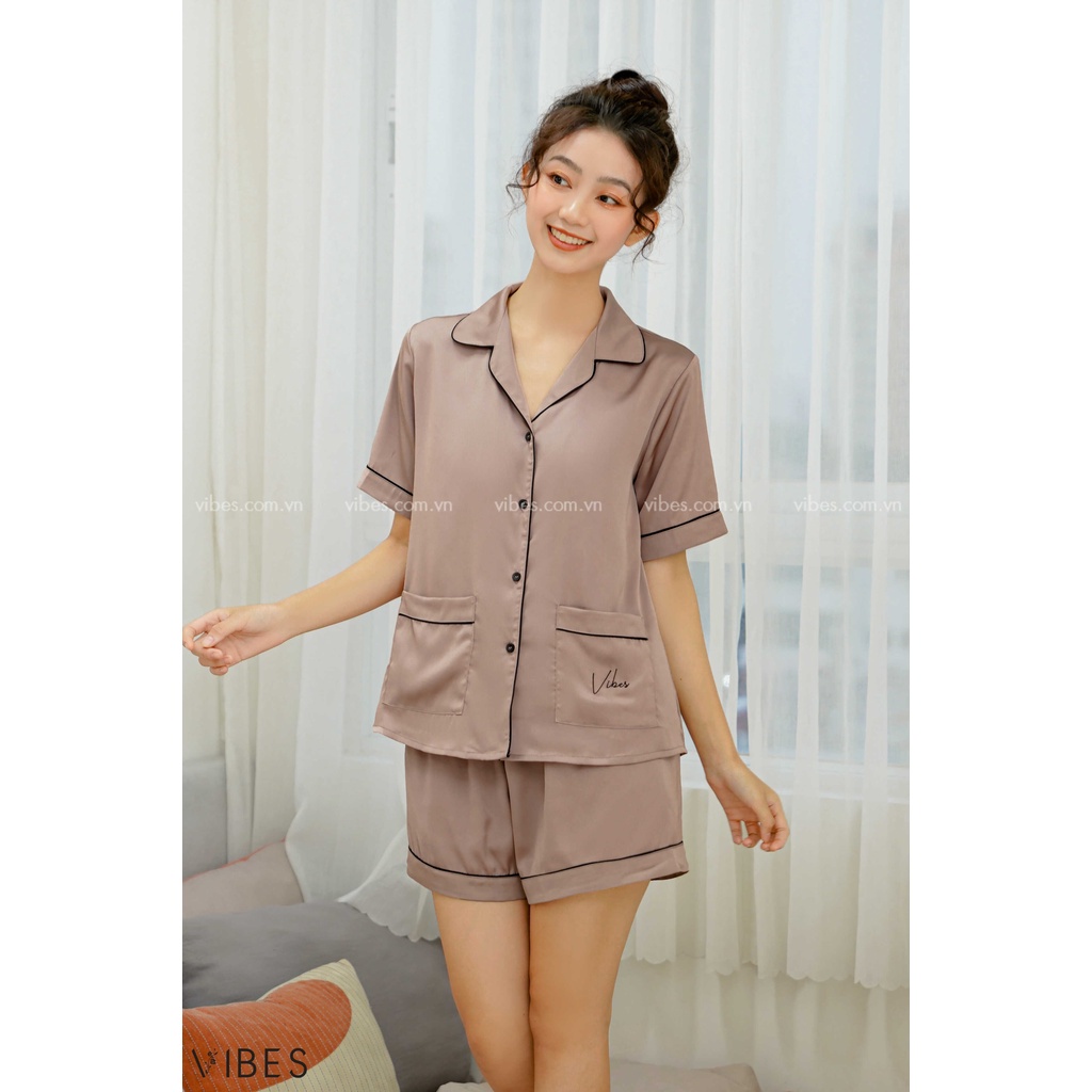 VIBES Đồ bộ Pijama ngắn Lụa trơn cao cấp Wood Silk Py Set