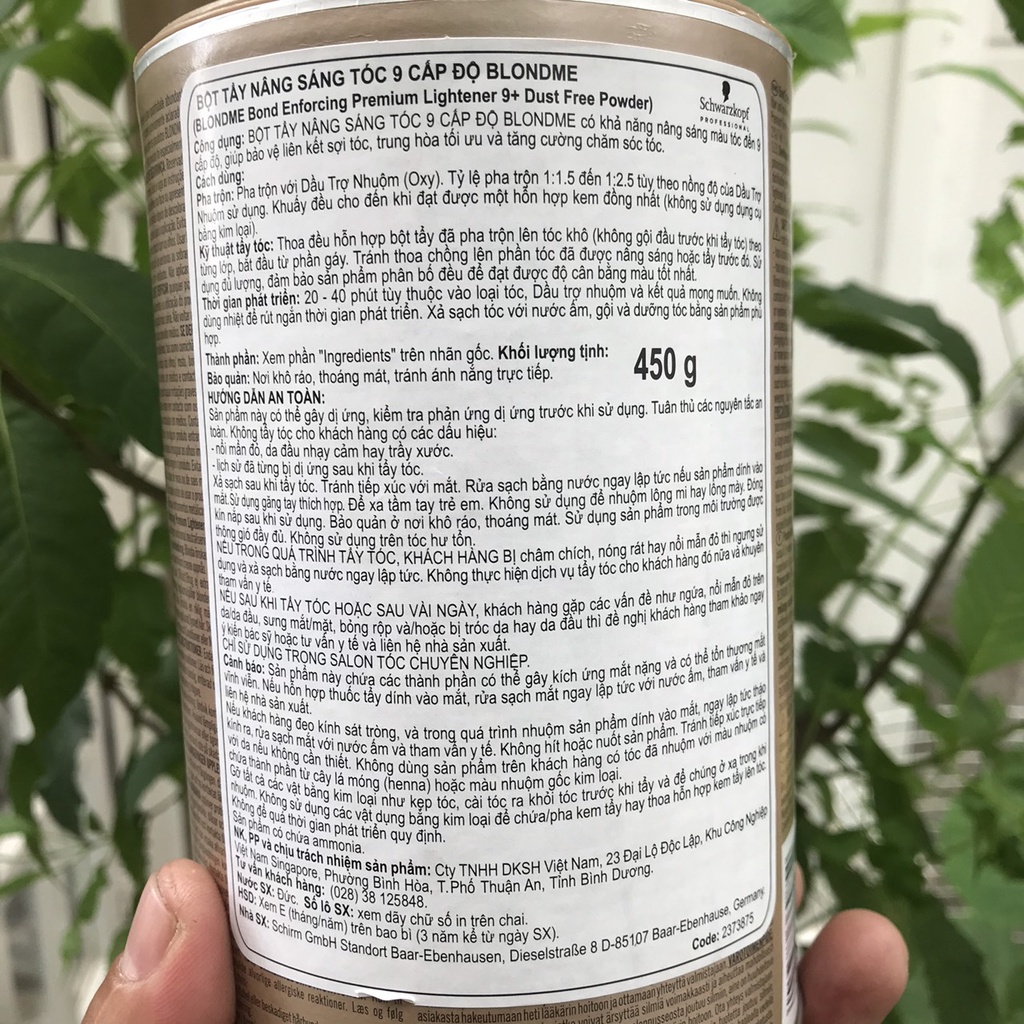 Bột tẩy nâng sáng tóc 9 cấp độ Blond me  Schwarzkopf 450g