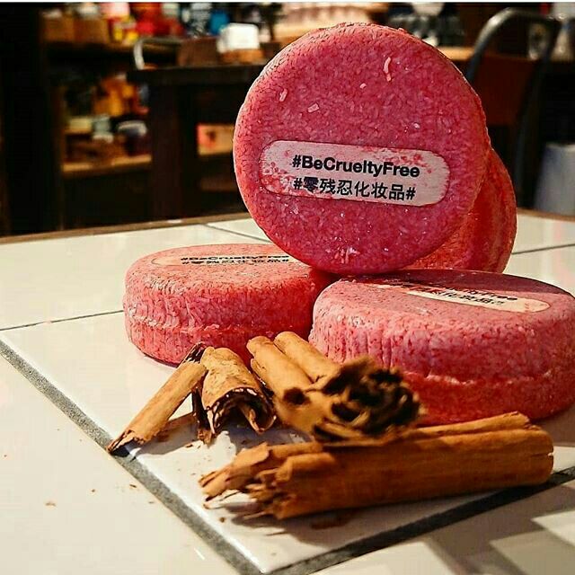 Bánh gội mọc tóc Lush - New