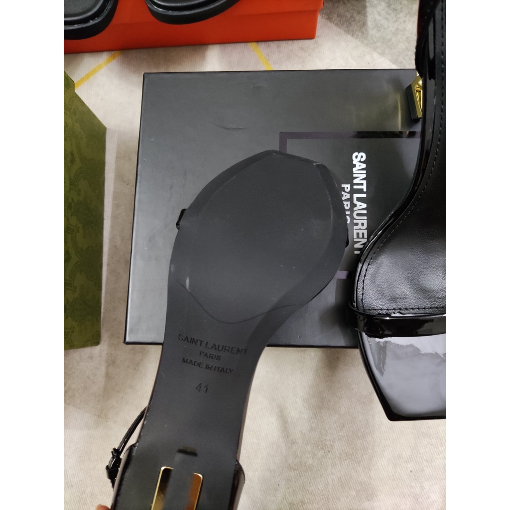 Giày Cao Gót 9Cm Chất Liệu Da Bóng Màu Vàng