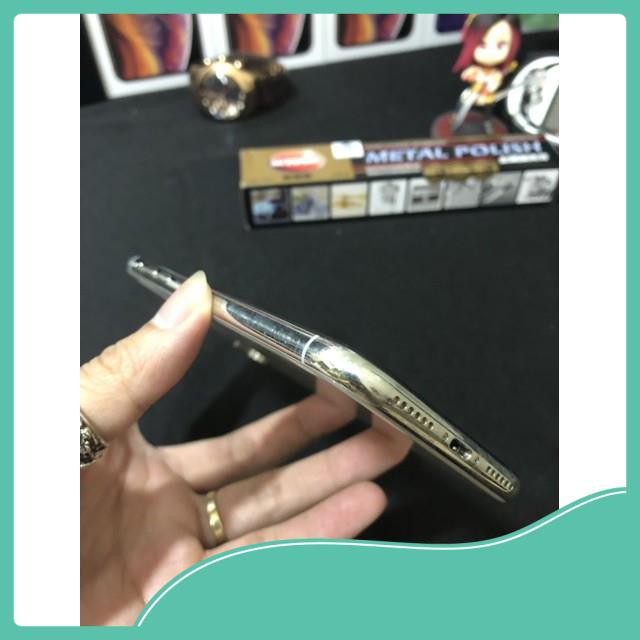 - Đánh bóng viền iphoneX , xs - Smobilevn