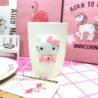 Ly cốc nhựa PP gắn tượng trang trí hoạt hình 400ml - Trắng đầu Hello Kitty & Candy