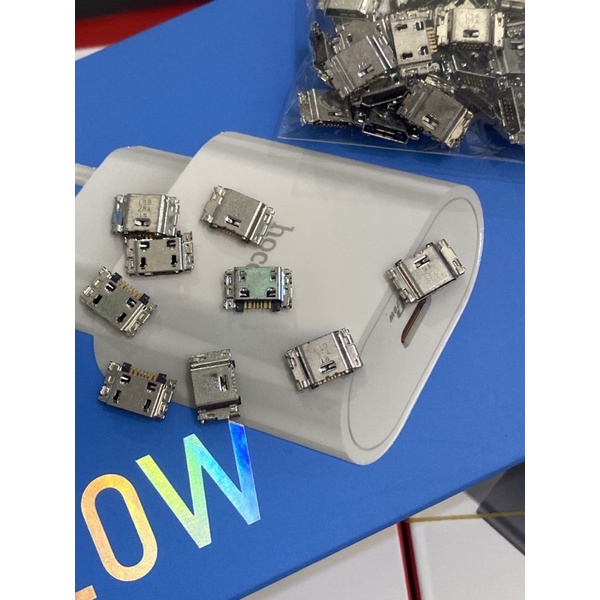 chân sặc sam sung j7prime zin dùng chung