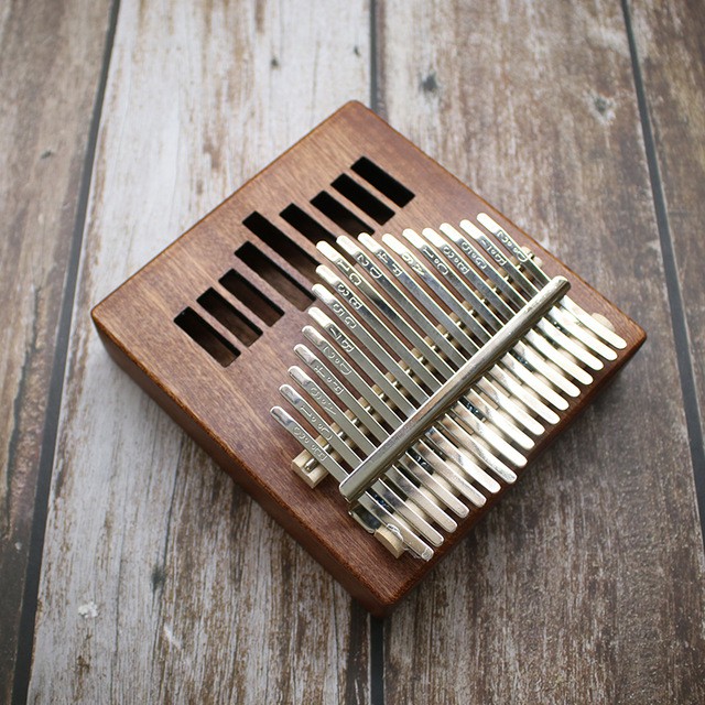 Đàn kalimba 17 phím gỗ nguyên khối Mahagony GECKO000028