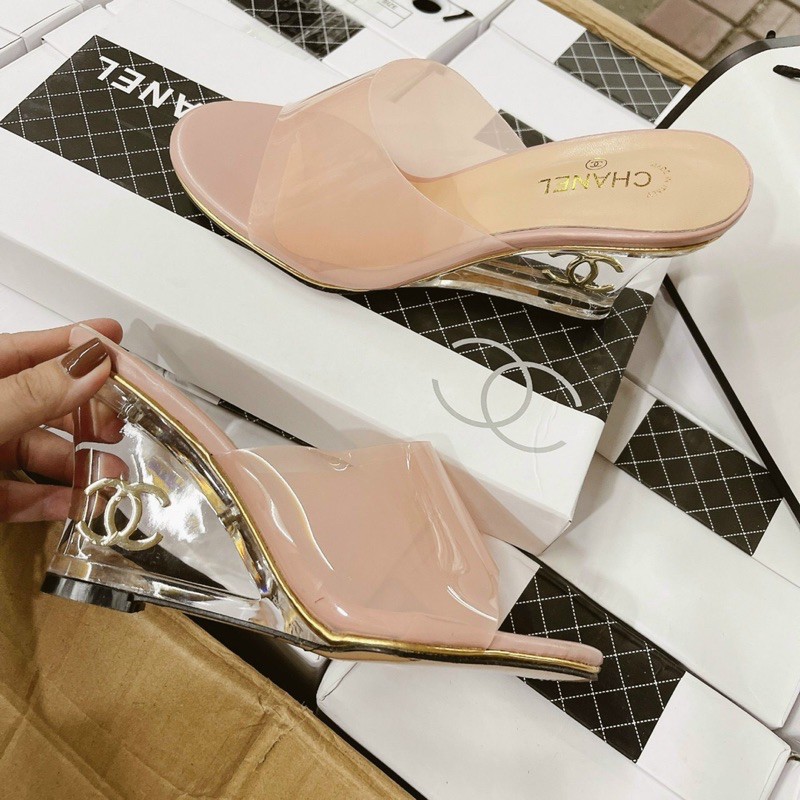 Xuồng Mica tag gót quai trong bản to