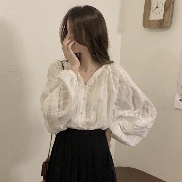 Áo Sơ Mi Trắng Cổ Ren Tay Phồng Nút Ngọc Xinh Xắn, Labibi