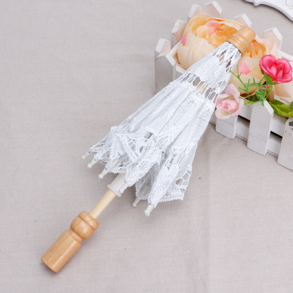 Ô vải ren dễ thương dùng làm đạo cụ chụp ảnh cho bé sơ sinh