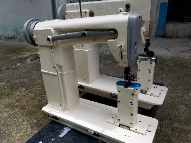 Nắp đậy ổ suốt máy trụ 810 - 820