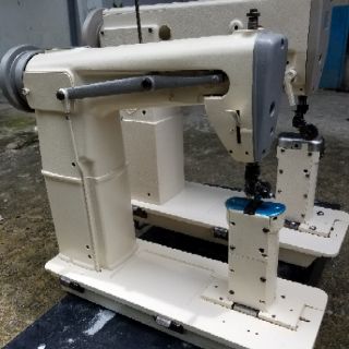 Nắp đậy ổ suốt máy trụ 810 - 820