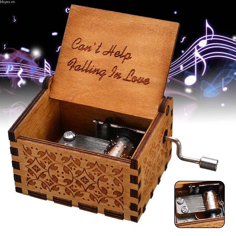 Hộp nhạc bằng gỗ khắc chữ "Can't help falling in love" thời trang
