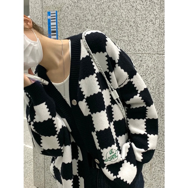 Áo len nữ dài tay cổ tròn sọc ca rô thời trang Hàn