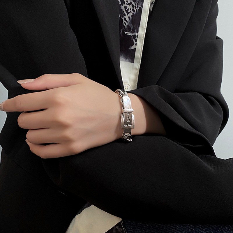 Vòng Đeo Tay Kiểu Dáng Đơn Giản Theo Phong Cách Hip Hop