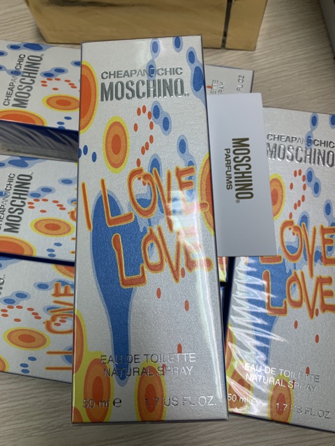 Nước hoa nữ moschino i love love 50ml (mất seal, bán rẻ)
