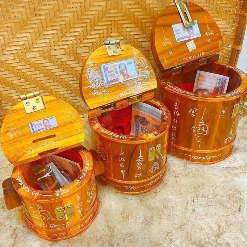 THÙNG TIEN CHIEU TAI THÁI LAN .