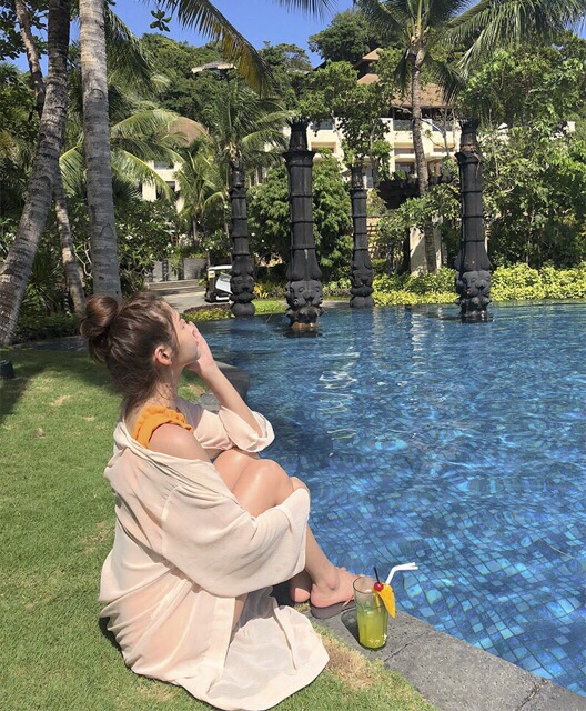 Bikini màu vàng cạp cao | BigBuy360 - bigbuy360.vn