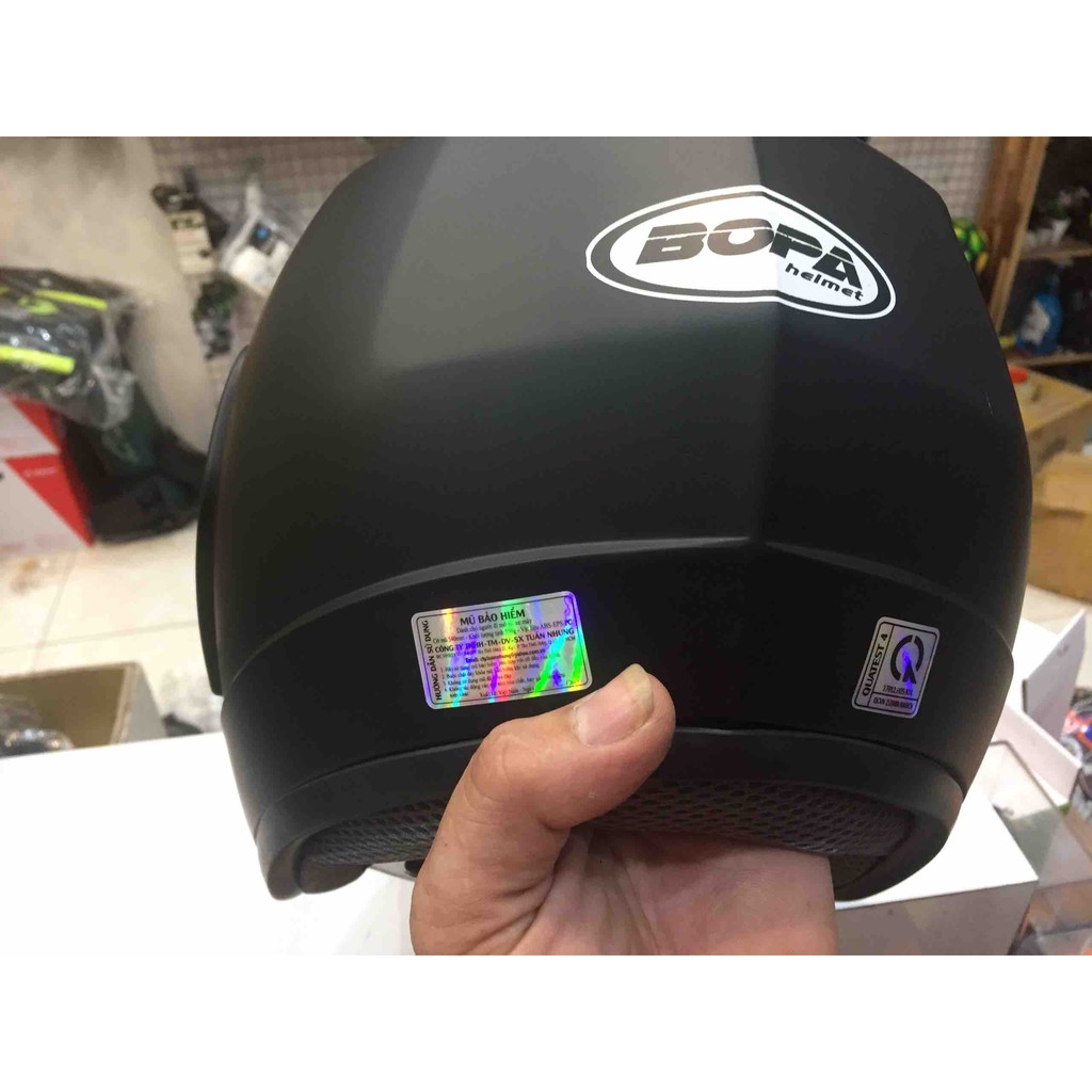 Nón 3 phần 4 Bopa có kính cao cấp