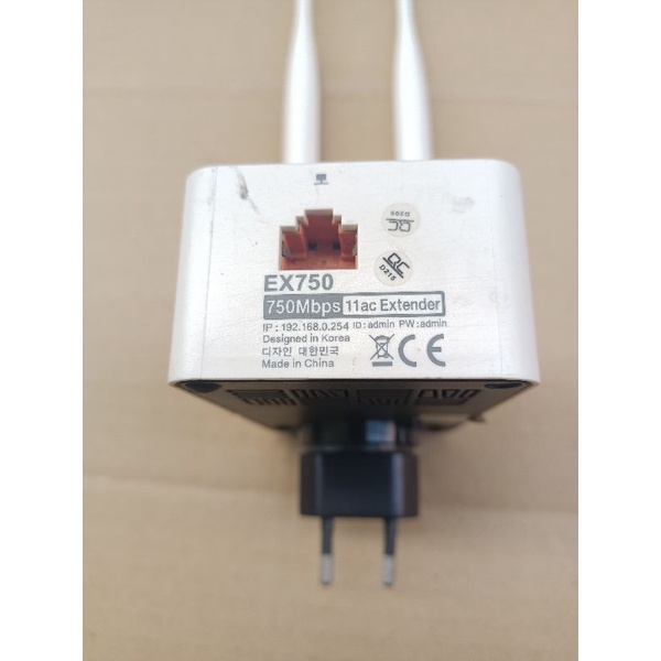 Kích sóng wifi băng tần kép EX750 totolink