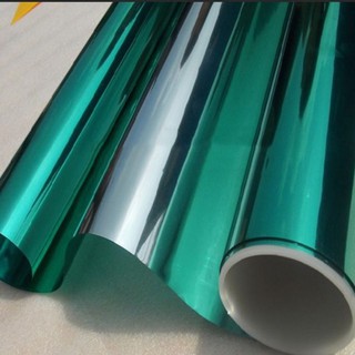 1 m Phim cách nhiệt phản quang , nhìn 1 chiều  dán kính chống nắng màu xanh lá Kt:(100x m dài) Cm