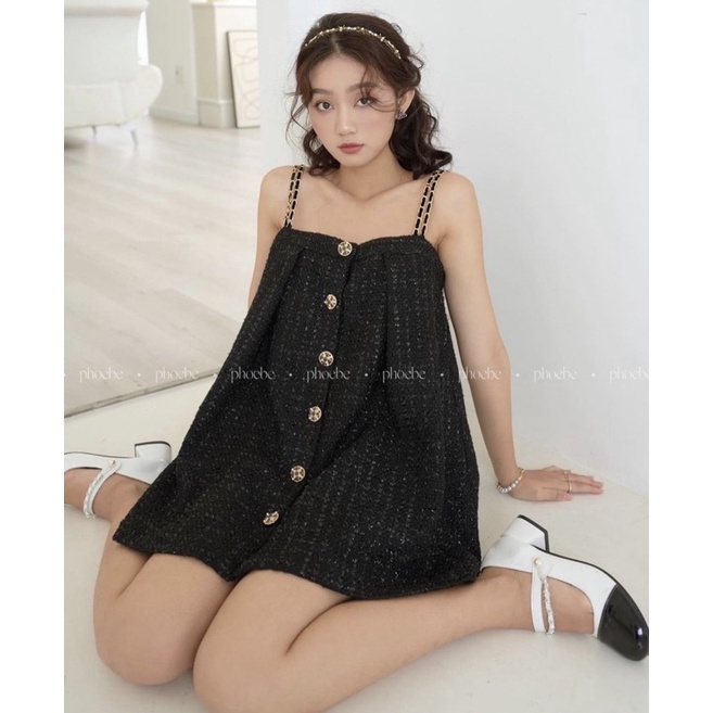 Đầm suông dạ đen 2 dây xích