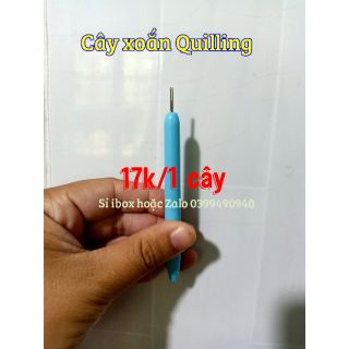 Que xoắn giấy