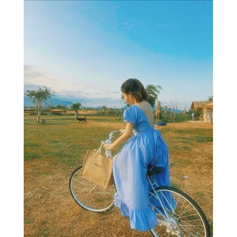 Đầm Mary xoè tầng màu xanh hai phiên bản tha hồ lựa chọn ạ | BigBuy360 - bigbuy360.vn