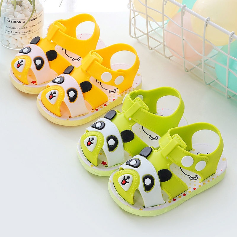 Dép Sandal Rọ Gấu Panda Mềm Êm Chống Trượt Cho Bé