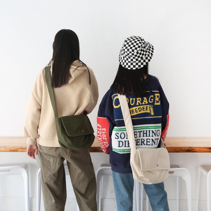 Túi đeo chéo canvas unisex basic có nắp