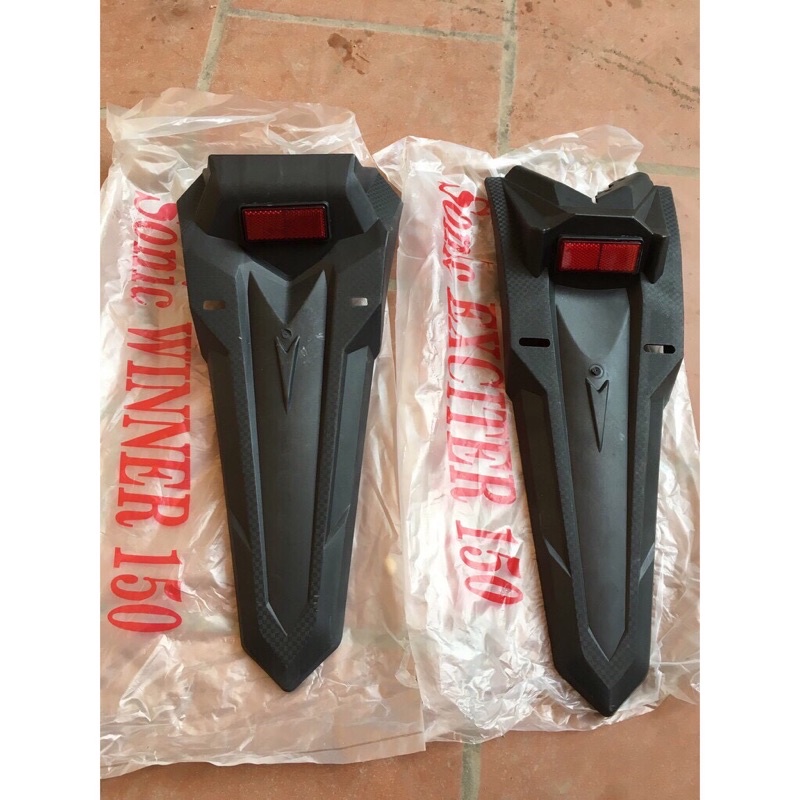 Dè chắn bùn sau exciter 150 sonic và Fz cực đẹp chắc chắn