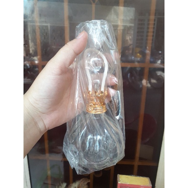 Đèn dầu tròn lưu ly