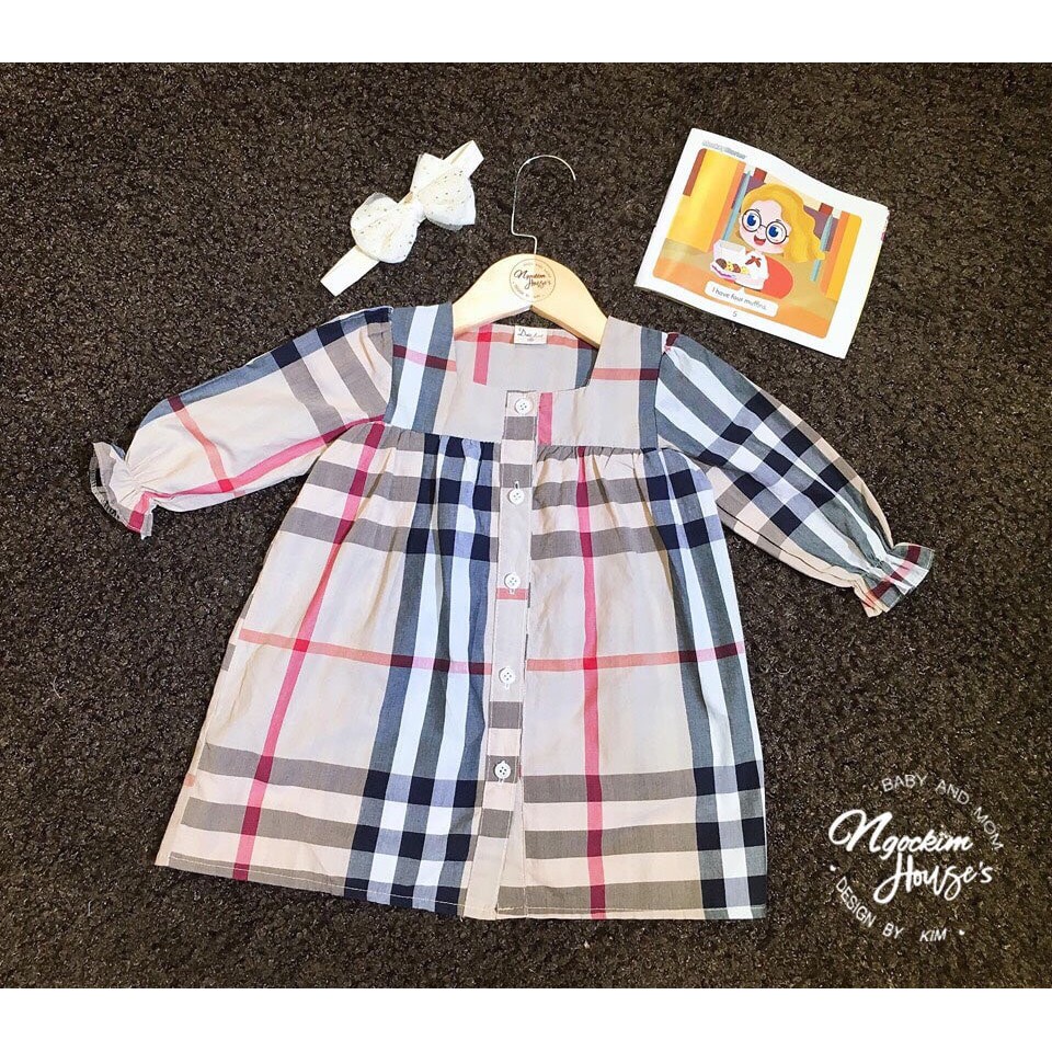 Váy kẻ buberry size 14-16kg