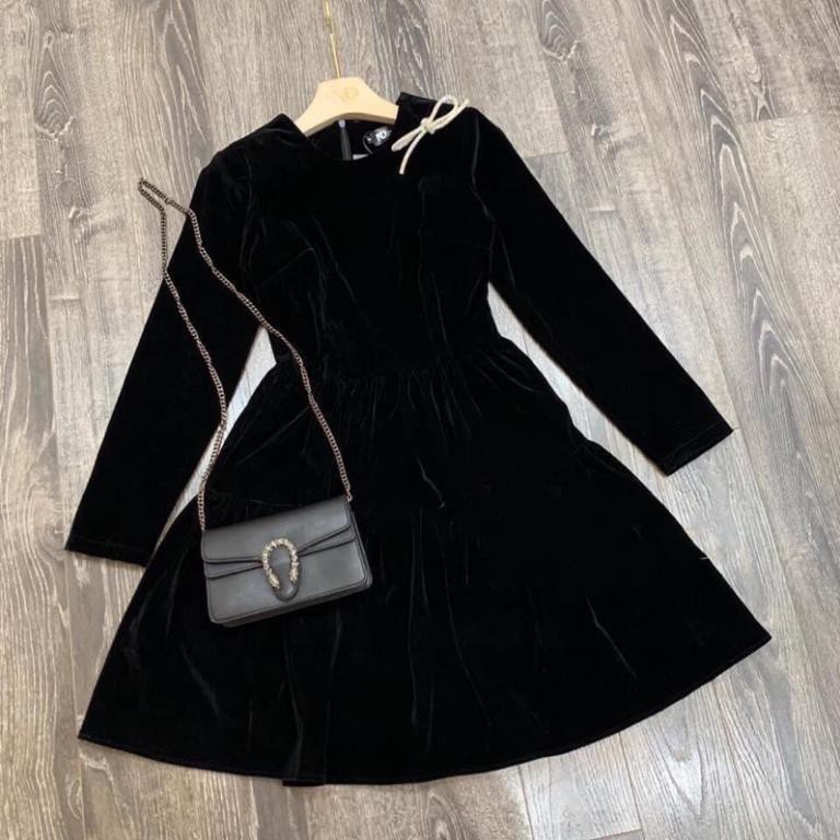 Bán sỉ váy nhung xòe kèm nơ tag đá