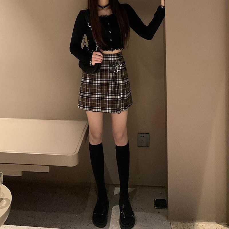 Set áo tay dài và váy CARO IU thích hợp đi chơi