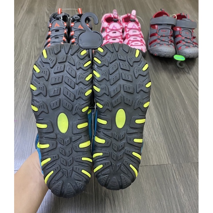 Sandal giọ dư xịn cho bé