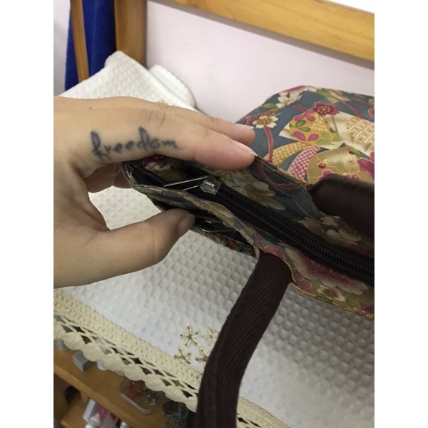 Túi vải dù hoạ tiết hoa 3 ngăn