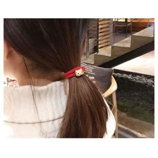 Buộc tóc kiêm vòng tay dây đỏ