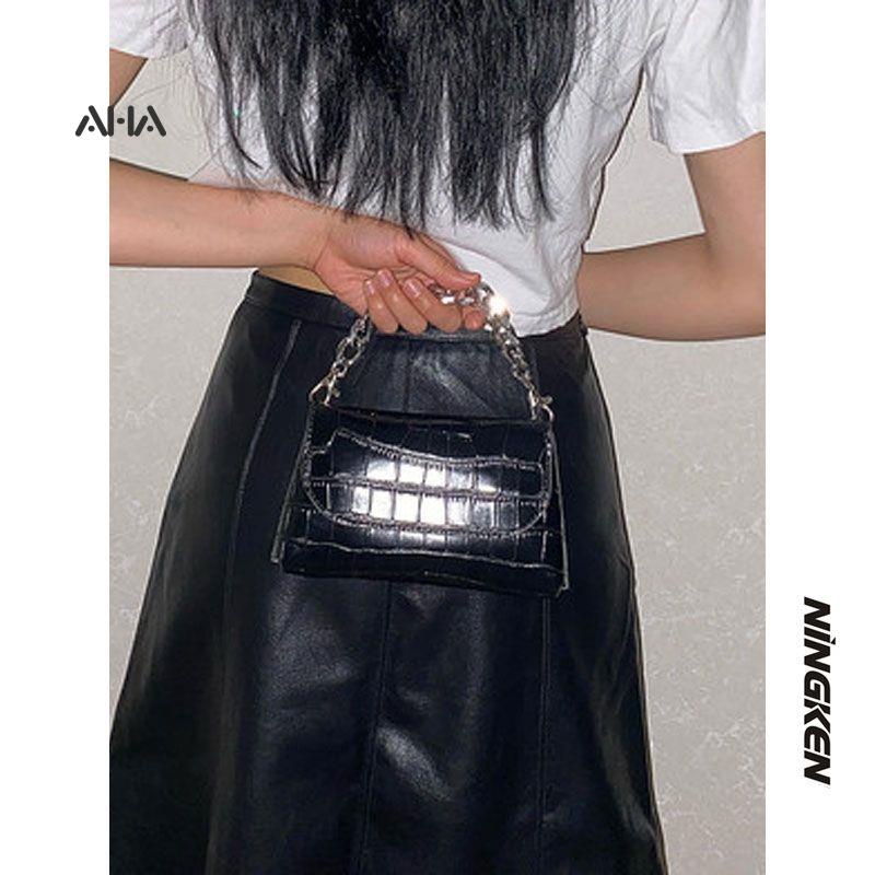 Túi xách đeo vai AHA OFFICIAL phối dây xích phong cách cổ điển thời trang dành cho nữ