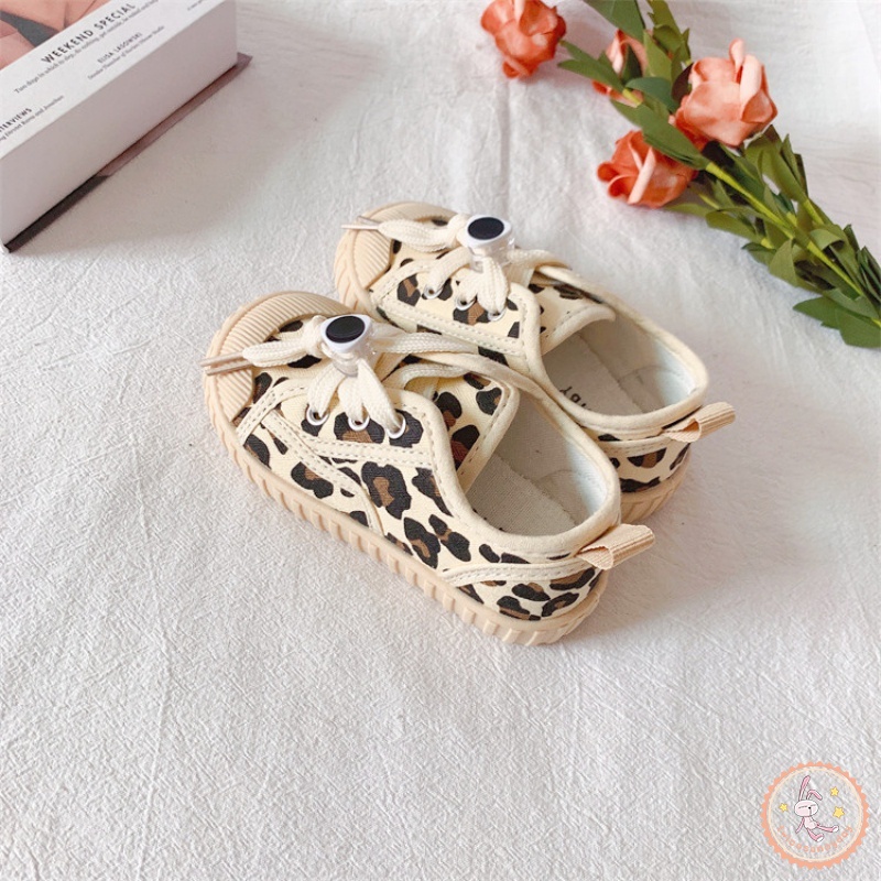 Giày Canvas Đế Mềm Thoáng Khí Phong Cách Hàn Quốc Cho Bé