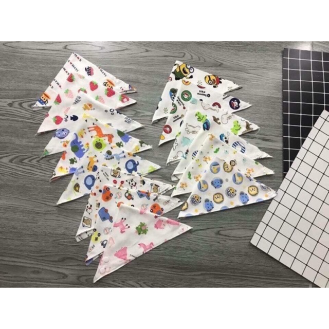 Set 10 yếm tam giác cho bé