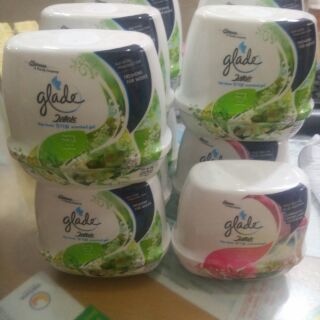 Sáp thơm Glade 180g.