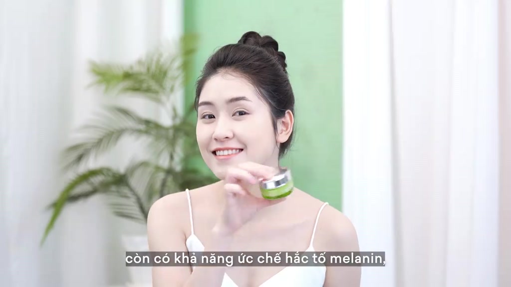 Kem dưỡng ẩm LAGUMI cho da dầu, mụn với B5, Calendula cấp ẩm, kiềm dầu, giảm thâm mụn 30g | BigBuy360 - bigbuy360.vn