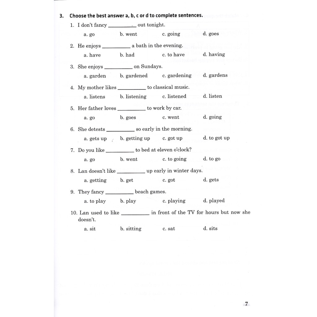 Sách - 700 câu trắc nghiệm tiếng anh 8 - Pearson - Tặng kèm đáp án (Theo sách thí điểm).