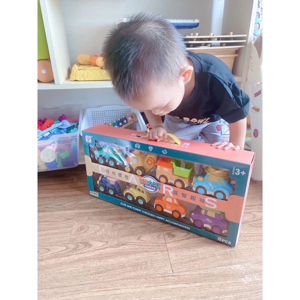 Set 8 xe oto poli đồ chơi, xe ô tô đồ chơi hoạt hình, xe ô tô chạy đà, ôtô đồ chơi mini cho bé từ 2 đến 4 tuổi
