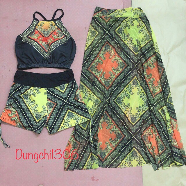 Bikini đi biển kèm khăn siêu hót - Siêu HOT | BigBuy360 - bigbuy360.vn