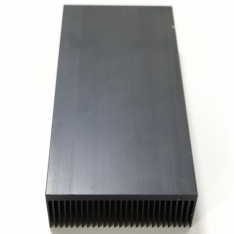 Cánh quạt tản nhiệt bằng nhôm 80X27X150MM cho đèn LED